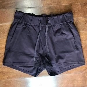 Lululemon On the Fly shorts